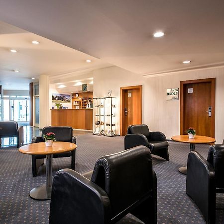 Hotel Jana Prerov Bagian luar foto